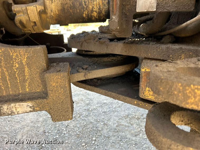 image for item DJ6372 2013 Caterpillar 988H  wheel loader