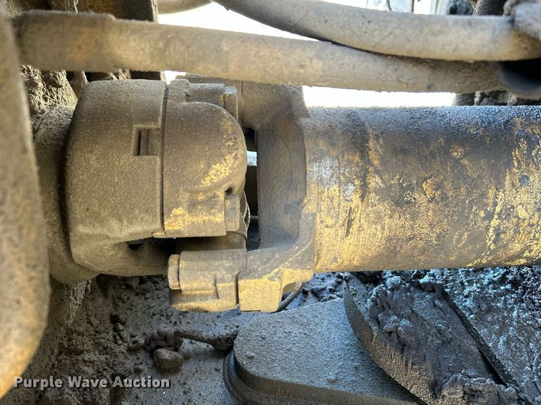 image for item DJ6372 2013 Caterpillar 988H  wheel loader