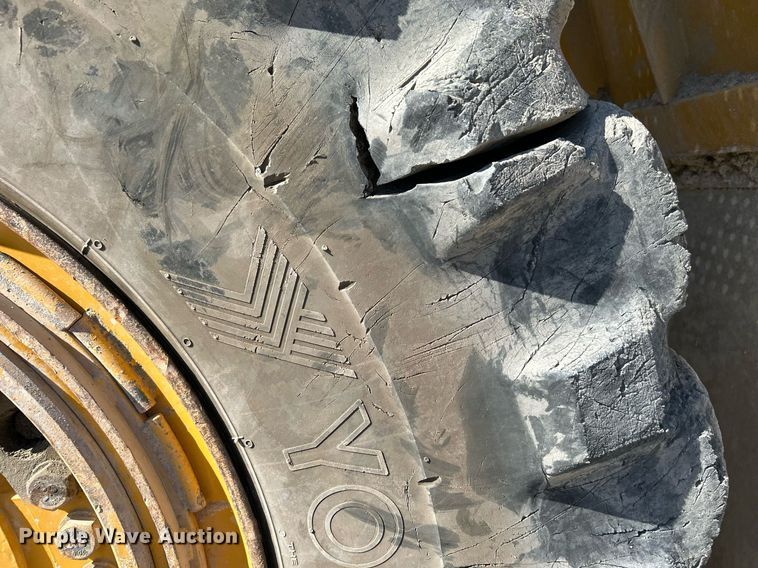 image for item DJ6372 2013 Caterpillar 988H  wheel loader