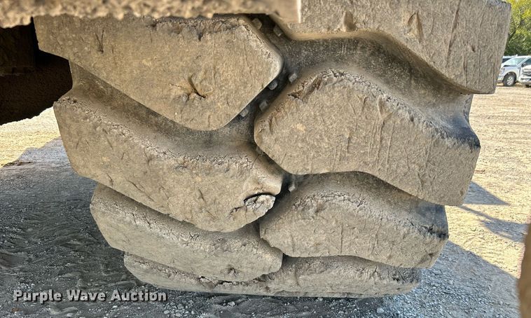 image for item DJ6372 2013 Caterpillar 988H  wheel loader