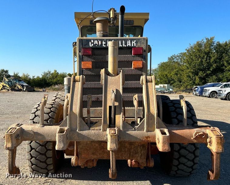 image for item DJ6373 1996 Caterpillar 160H  motor grader