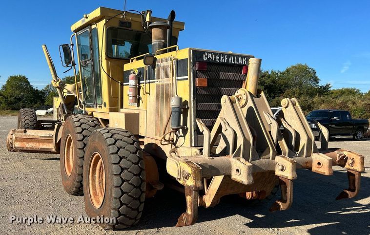 image for item DJ6373 1996 Caterpillar 160H  motor grader