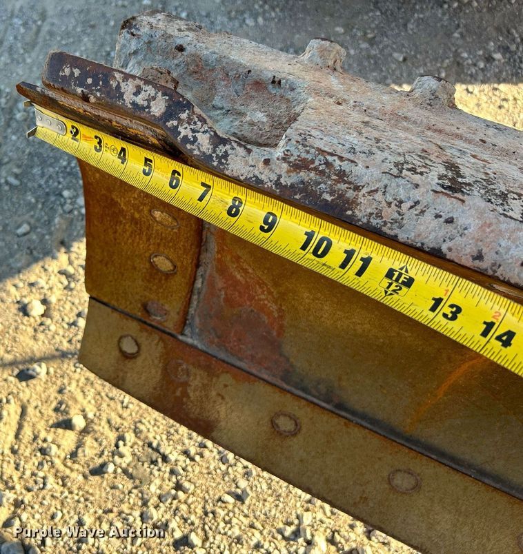 image for item DJ6373 1996 Caterpillar 160H  motor grader