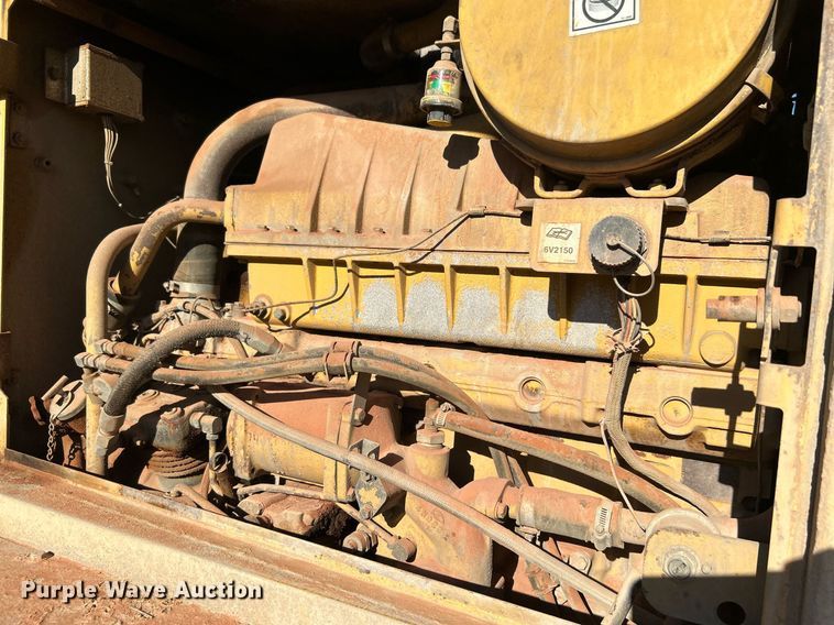 image for item DJ6373 1996 Caterpillar 160H  motor grader