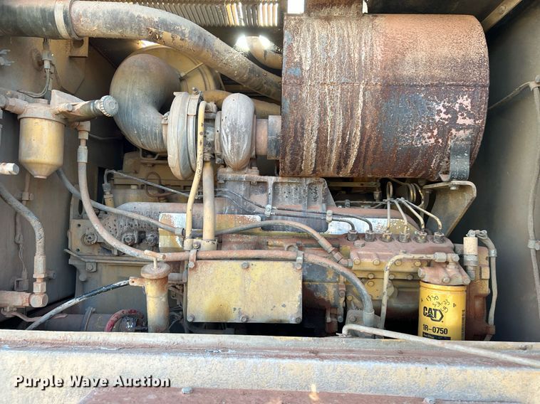 image for item DJ6373 1996 Caterpillar 160H  motor grader