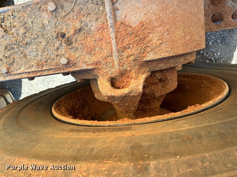 image for item DJ6373 1996 Caterpillar 160H  motor grader