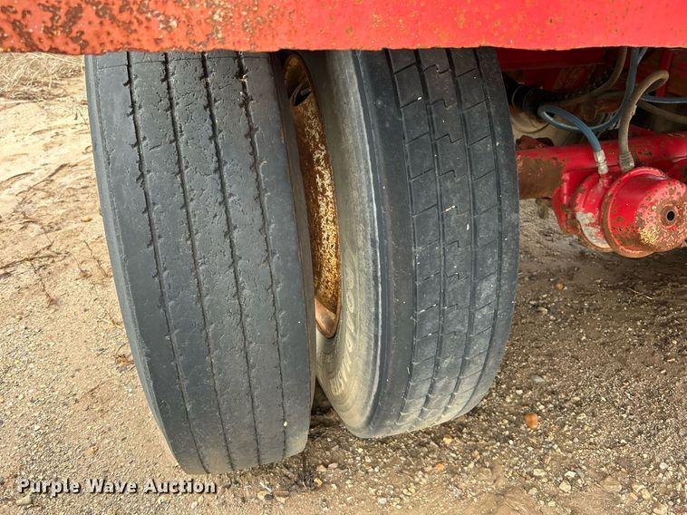 image for item DJ6388 1981 Railmaster Tanks, Inc.  vacuum trailer