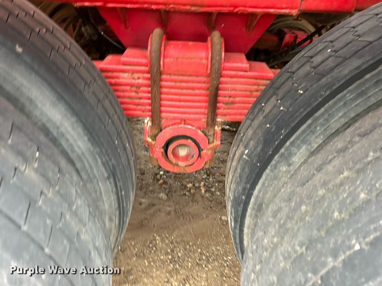 image for item DJ6388 1981 Railmaster Tanks, Inc.  vacuum trailer