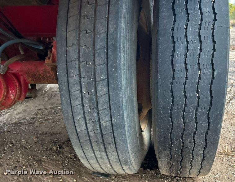 image for item DJ6388 1981 Railmaster Tanks, Inc.  vacuum trailer