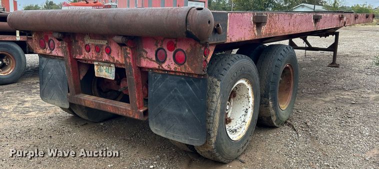 image for item DJ6390 1979 Load Craft  oilfield trailer