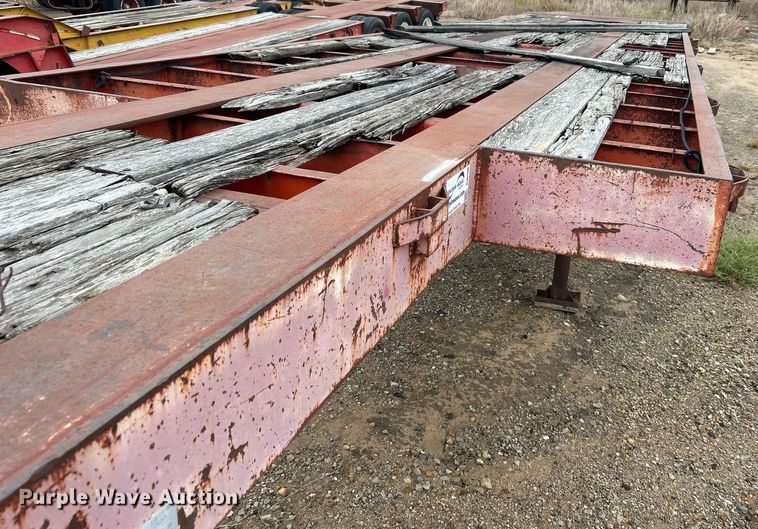 image for item DJ6390 1979 Load Craft  oilfield trailer