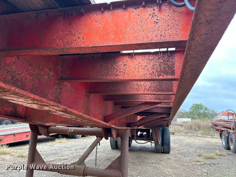 image for item DJ6390 1979 Load Craft  oilfield trailer