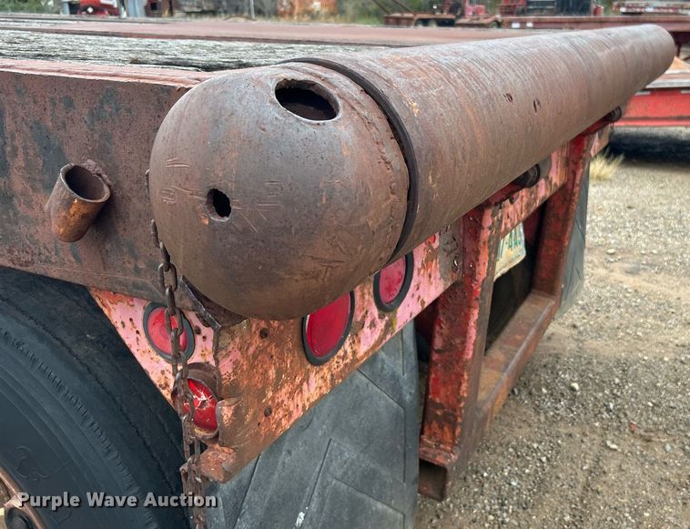 image for item DJ6390 1979 Load Craft  oilfield trailer