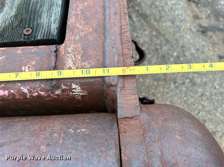 image for item DJ6390 1979 Load Craft  oilfield trailer