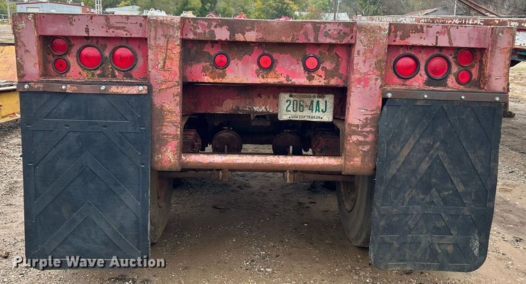 image for item DJ6391 1968 Brown  oilfield trailer