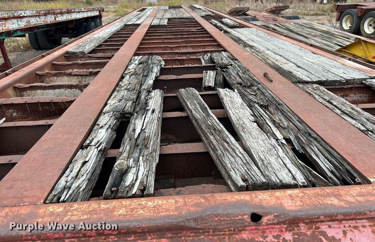 image for item DJ6391 1968 Brown  oilfield trailer