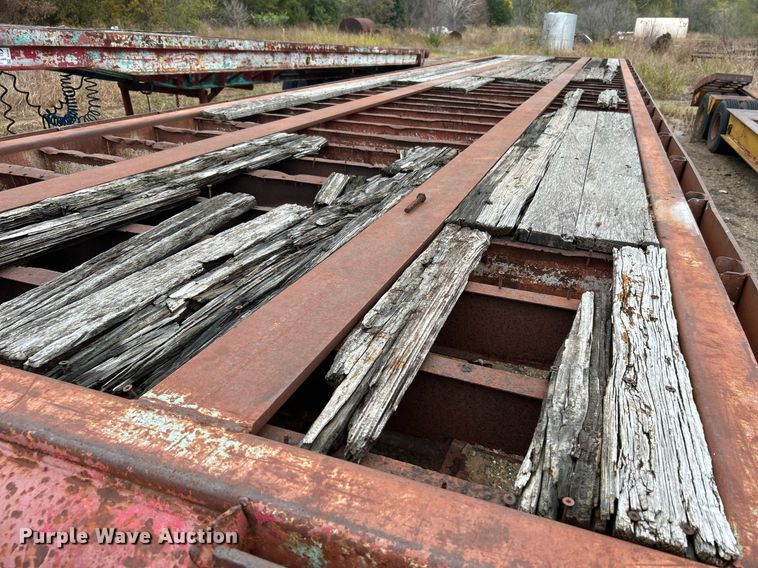 image for item DJ6391 1968 Brown  oilfield trailer