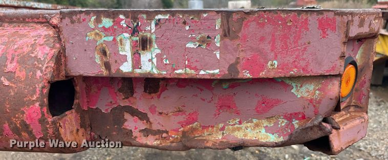 image for item DJ6391 1968 Brown  oilfield trailer