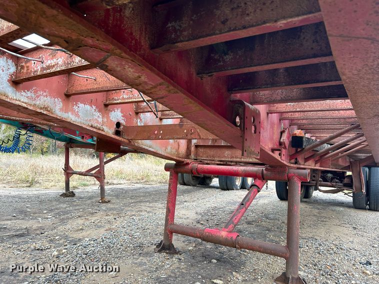 image for item DJ6391 1968 Brown  oilfield trailer