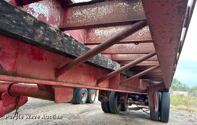 image for item DJ6391 1968 Brown  oilfield trailer
