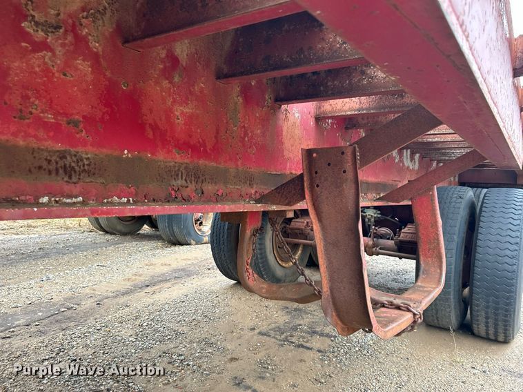 image for item DJ6391 1968 Brown  oilfield trailer