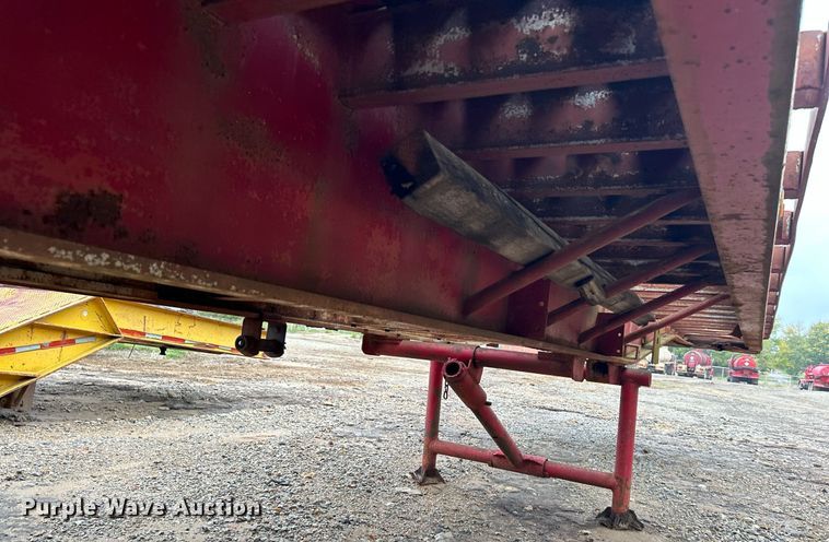 image for item DJ6391 1968 Brown  oilfield trailer