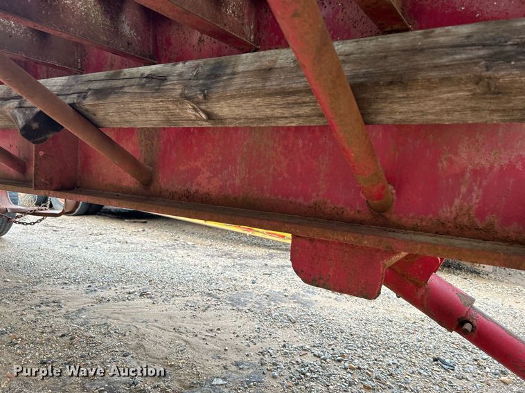 image for item DJ6391 1968 Brown  oilfield trailer