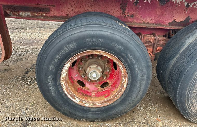 image for item DJ6391 1968 Brown  oilfield trailer