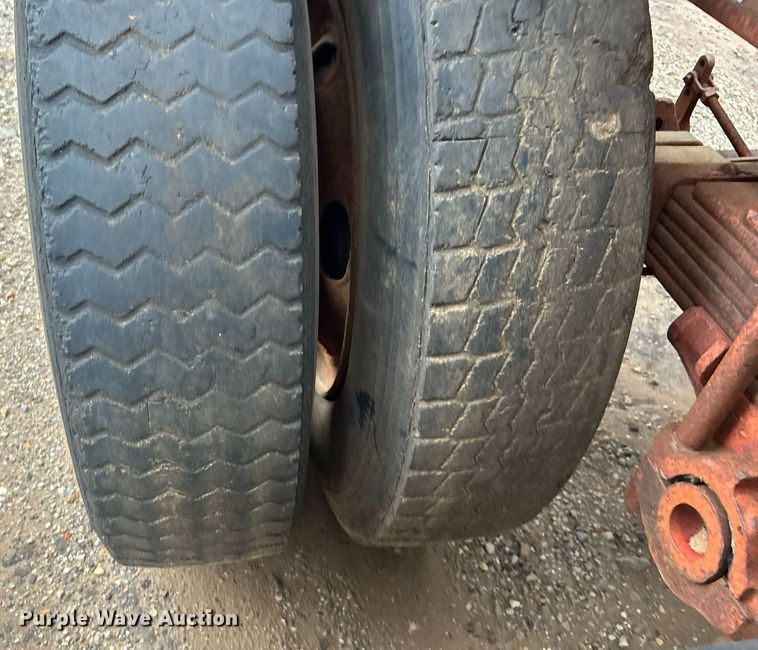 image for item DJ6391 1968 Brown  oilfield trailer