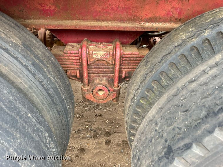 image for item DJ6391 1968 Brown  oilfield trailer