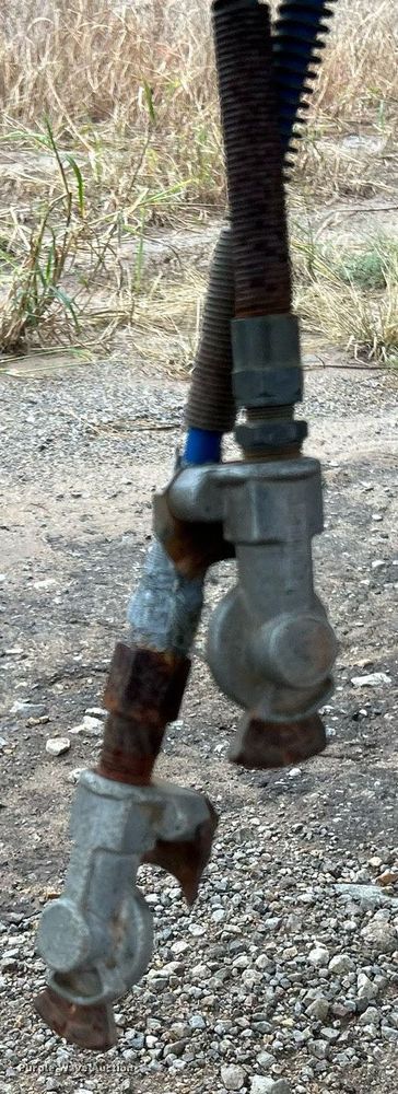 image for item DJ6392 1968 Brown  oilfield trailer