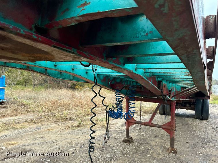 image for item DJ6392 1968 Brown  oilfield trailer