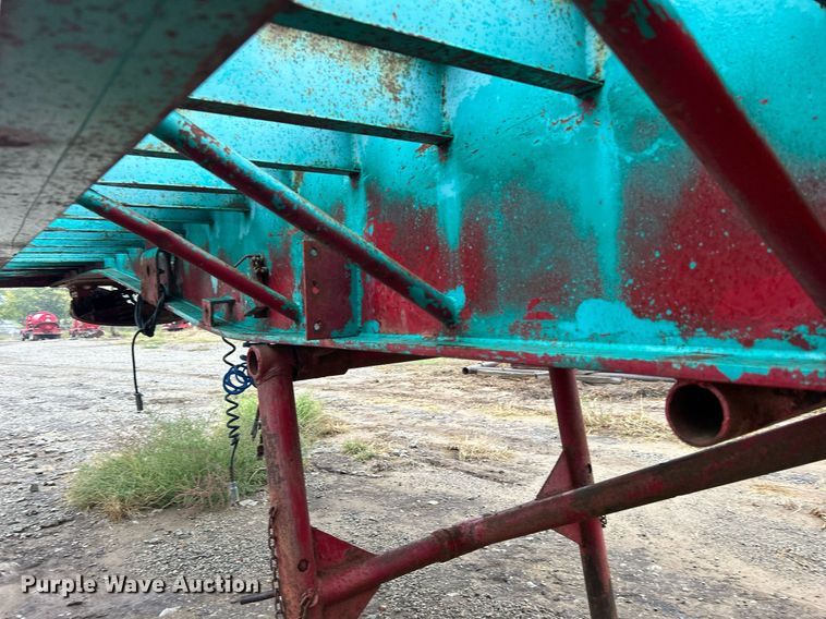 image for item DJ6392 1968 Brown  oilfield trailer