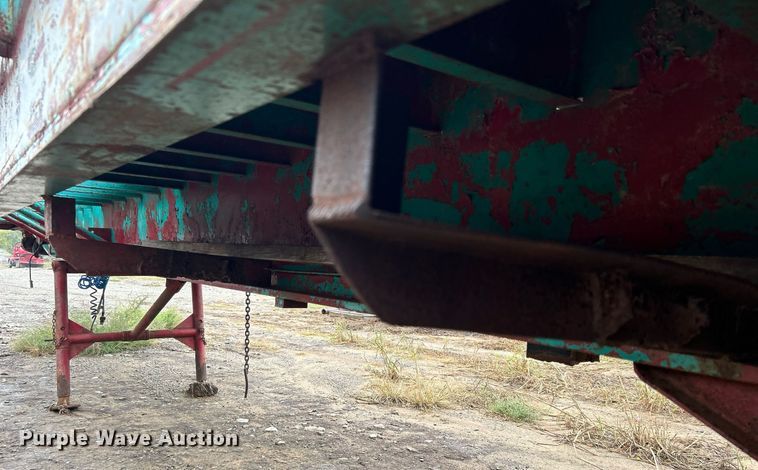 image for item DJ6392 1968 Brown  oilfield trailer