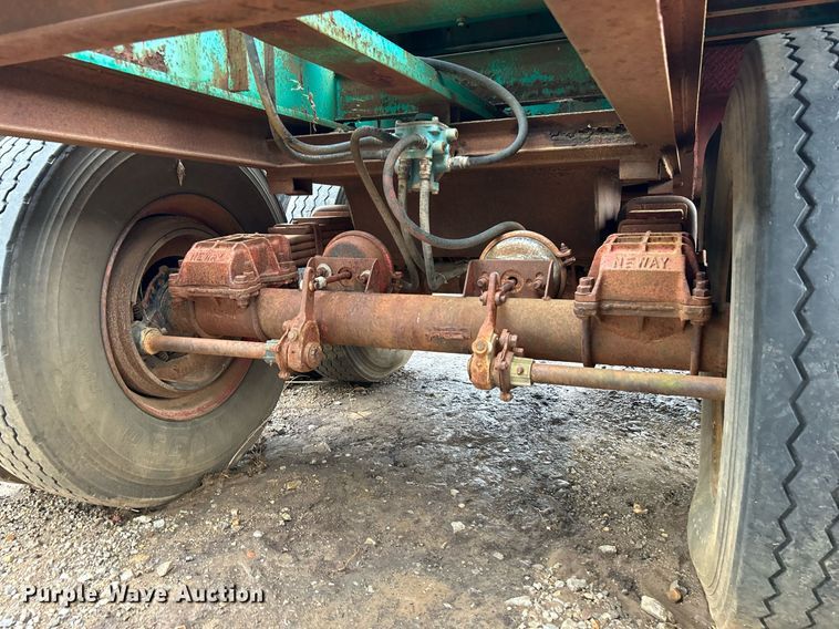 image for item DJ6392 1968 Brown  oilfield trailer