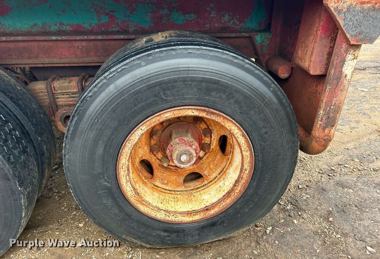 image for item DJ6392 1968 Brown  oilfield trailer
