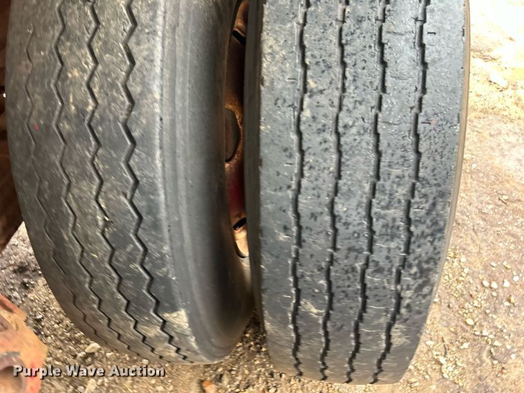 image for item DJ6392 1968 Brown  oilfield trailer