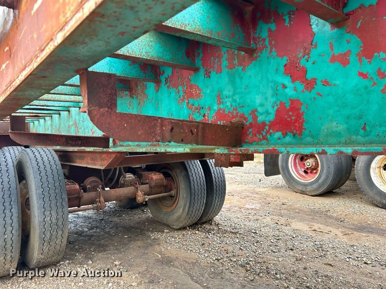 image for item DJ6392 1968 Brown  oilfield trailer