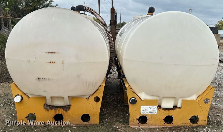 image for item DJ6408 (2) fluid mixing system poly tanks