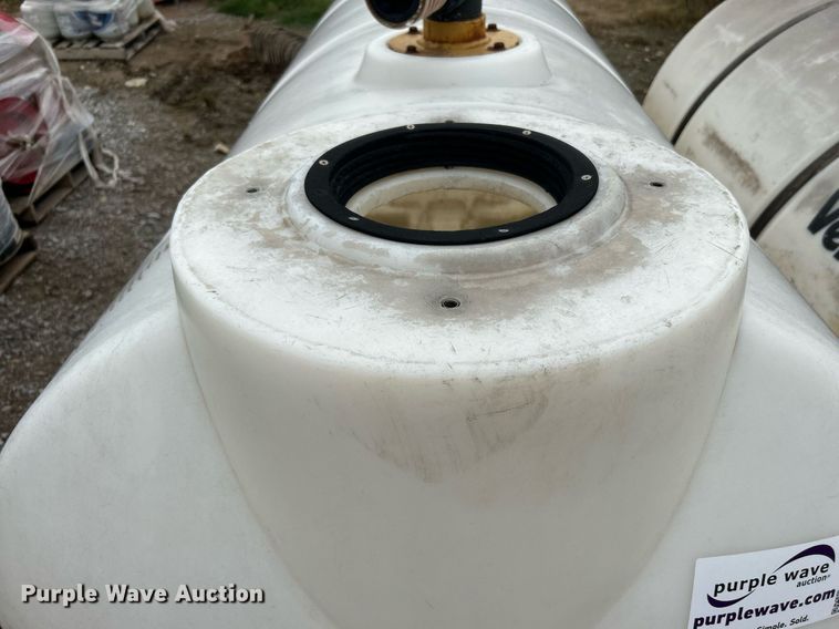 image for item DJ6408 (2) fluid mixing system poly tanks