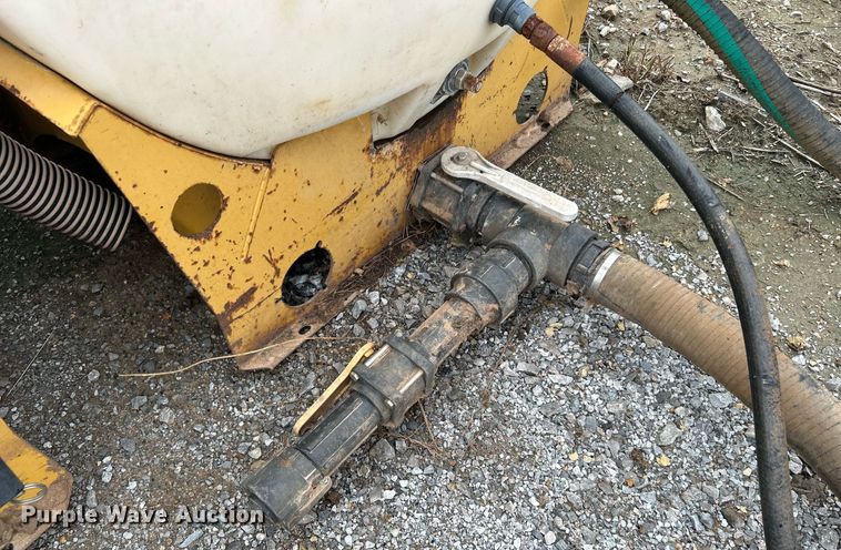 image for item DJ6408 (2) fluid mixing system poly tanks