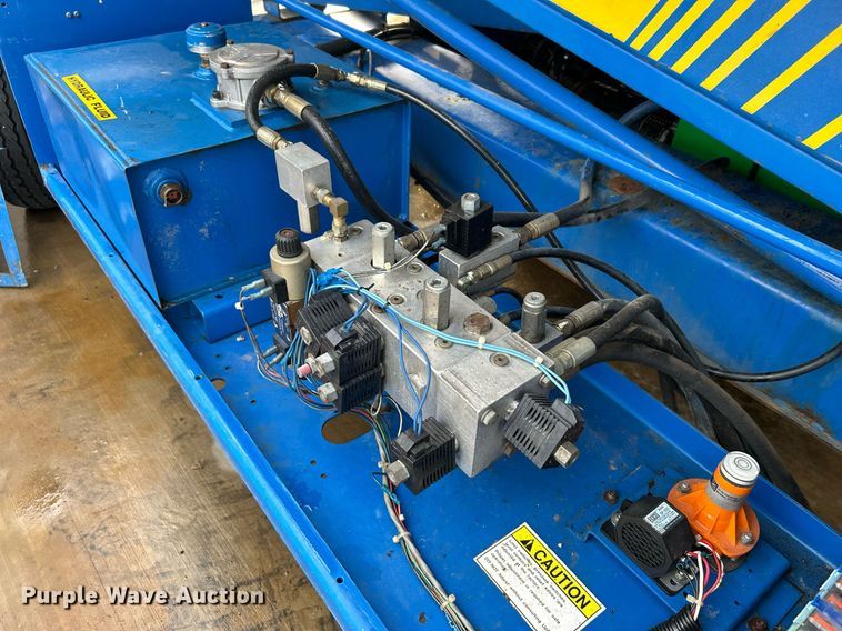 image for item DJ6424 1996 Up Right SL26N  scissor lift