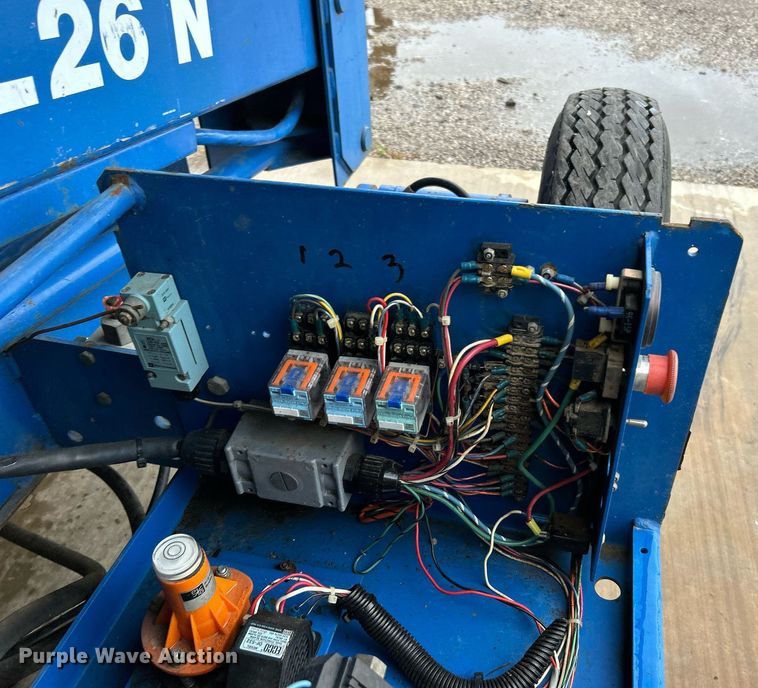 image for item DJ6424 1996 Up Right SL26N  scissor lift