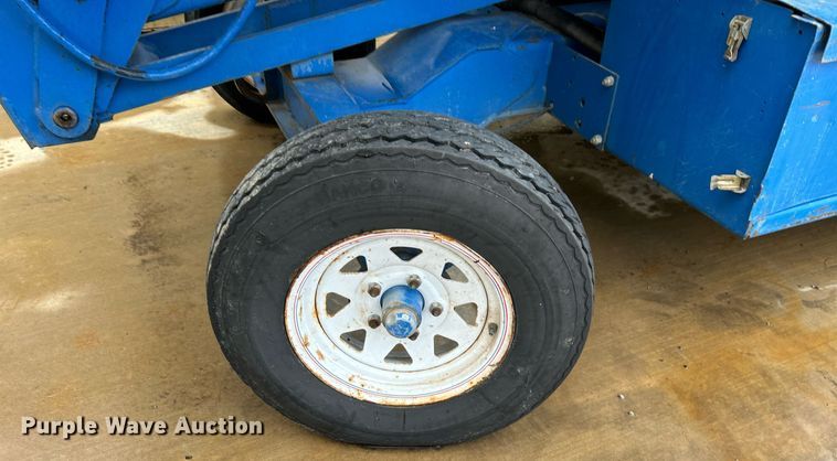 image for item DJ6424 1996 Up Right SL26N  scissor lift