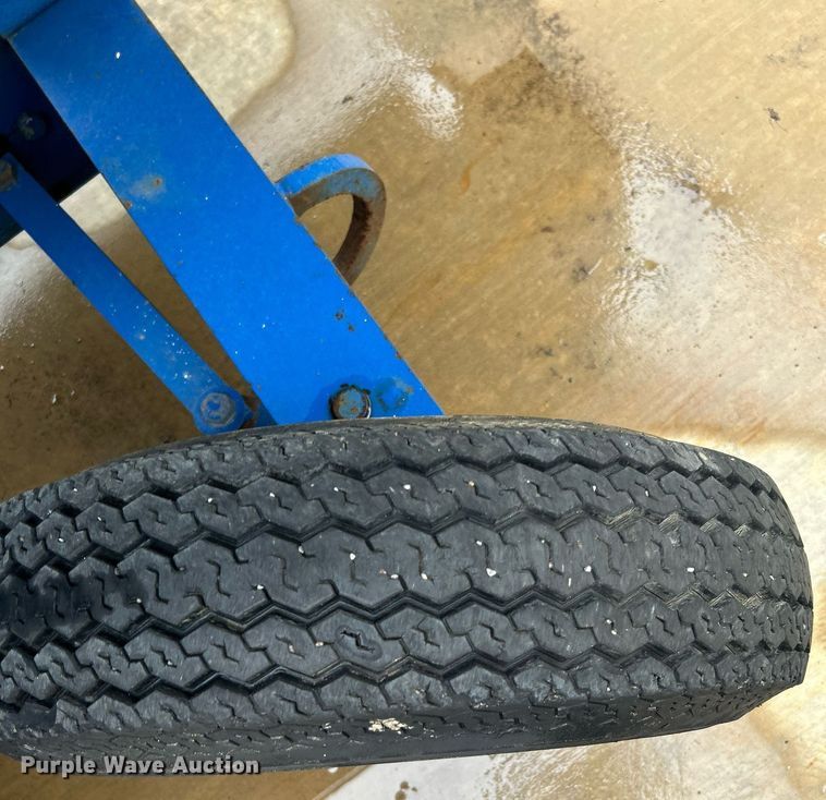 image for item DJ6424 1996 Up Right SL26N  scissor lift