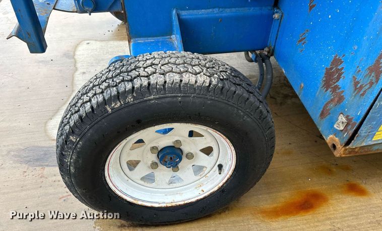 image for item DJ6424 1996 Up Right SL26N  scissor lift