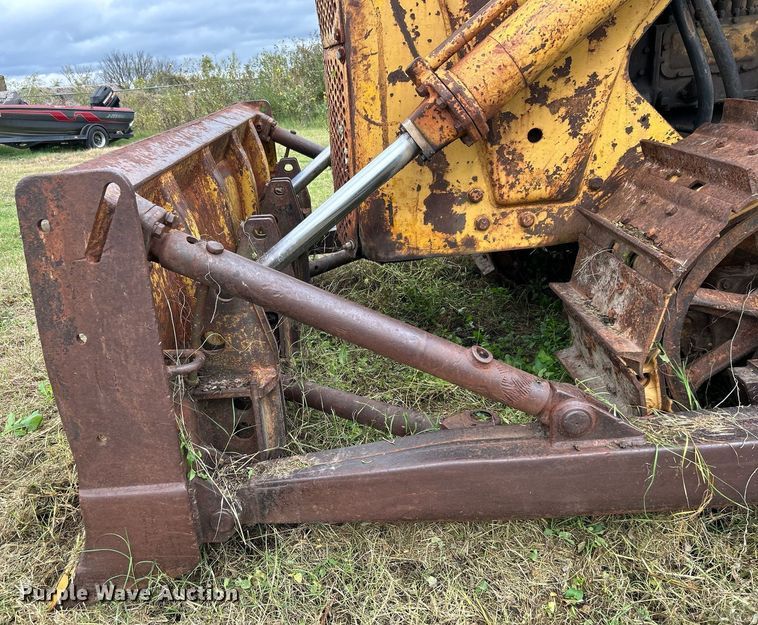 image for item DJ6425 Caterpillar D6  dozer