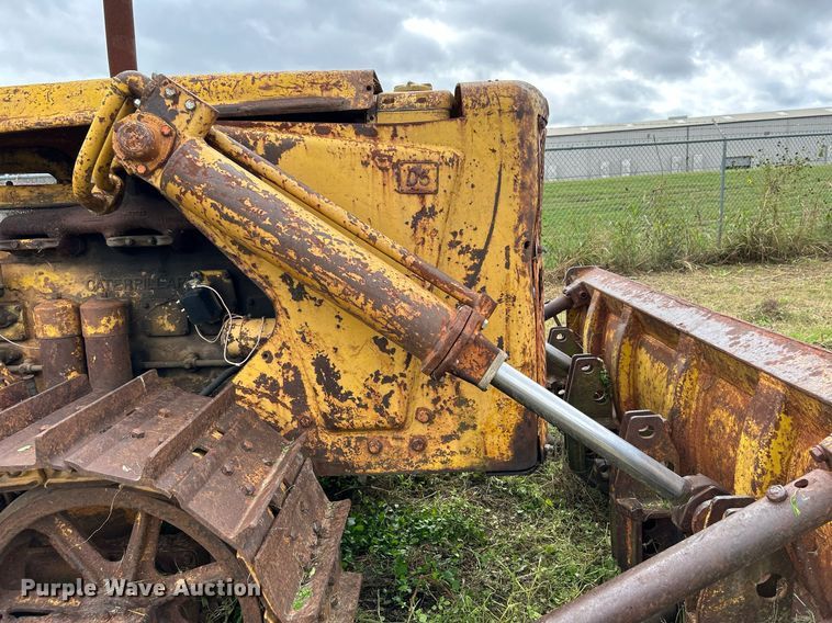 image for item DJ6425 Caterpillar D6  dozer