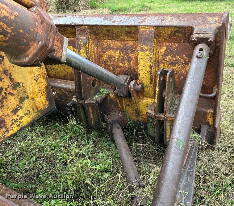 image for item DJ6425 Caterpillar D6  dozer