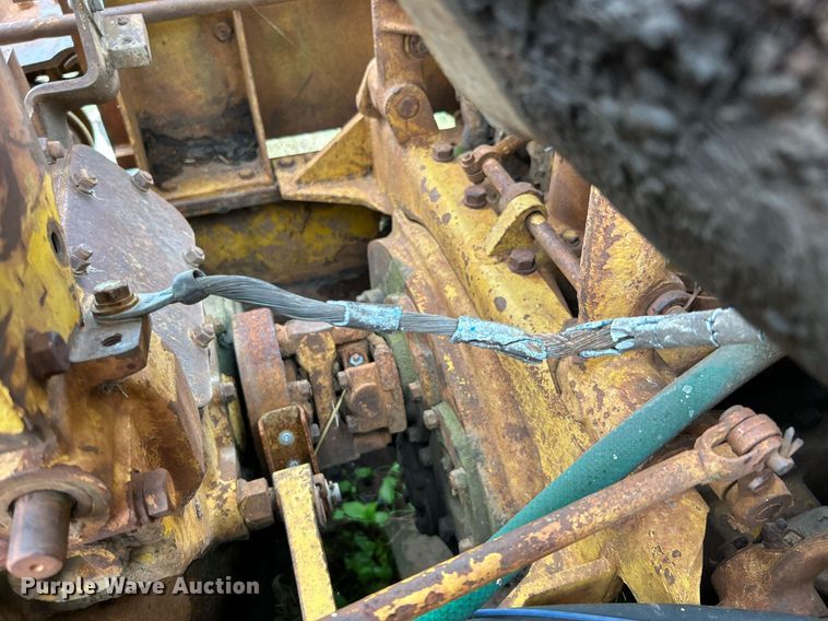 image for item DJ6425 Caterpillar D6  dozer